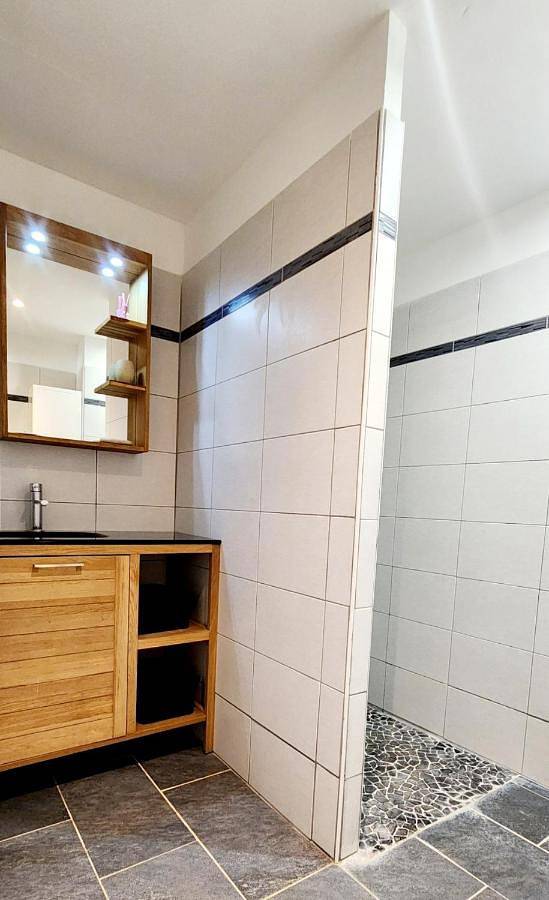 Location de vacances pour 4 personnes, avec terrasse à Ozillac - 4