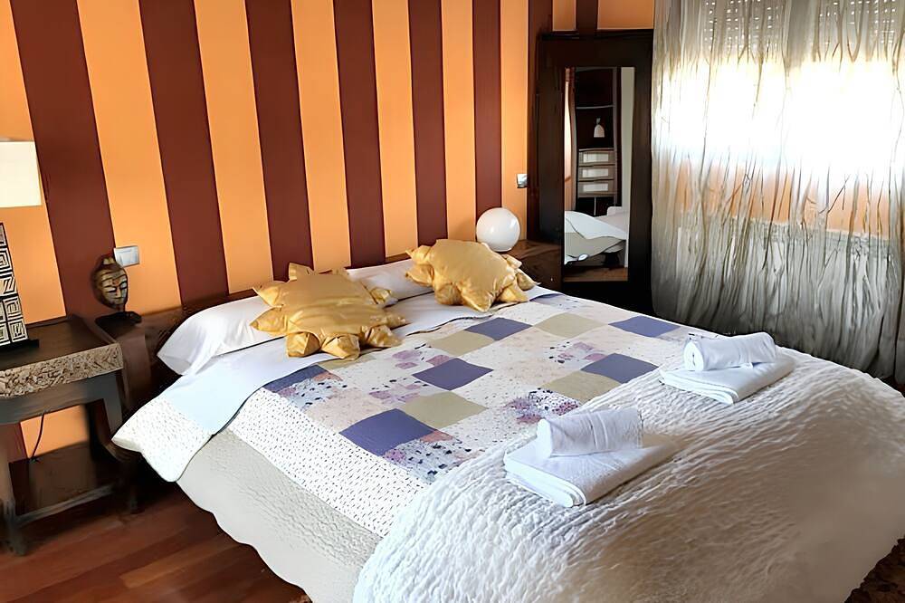 Homerez - Casa confortable en Quintanilla con chimenea in Quintanilla del Agua y Tordueles, Provincia de Burgos