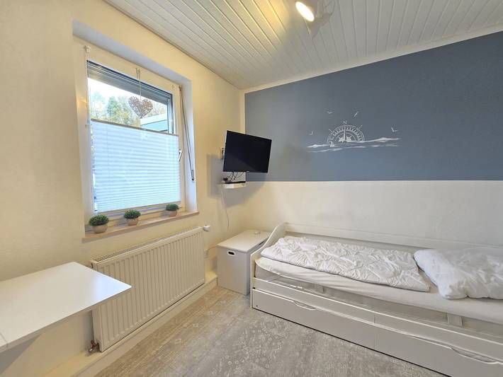 Gemütliches Ferienhaus Lütte Uttiet mit Garten, überdachter Terrasse und Wlan in Hage, Norden und Umgebung