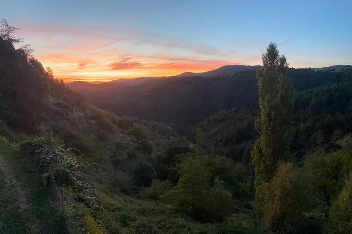 Location de vacances pour 6 personnes, avec vue et jardin à Saint-Étienne-de-Serre - 4