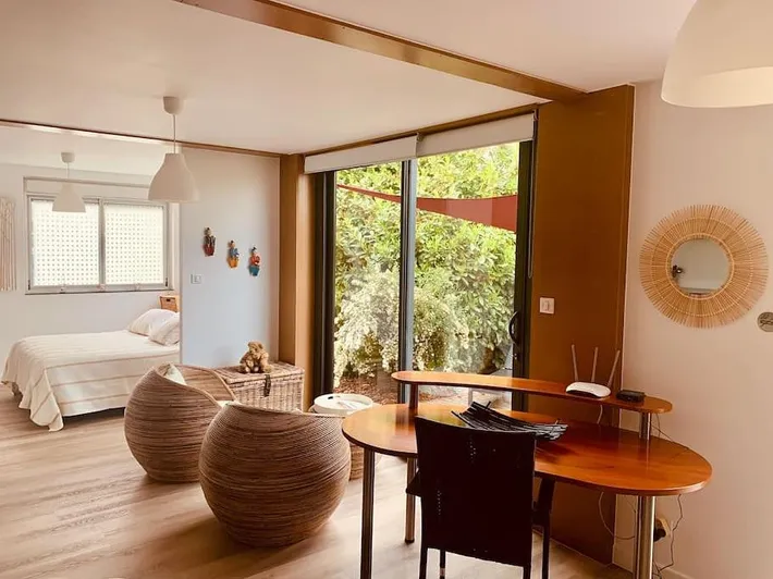 Apartamento de vacaciones para 2 personas, con jardín y vistas - 1