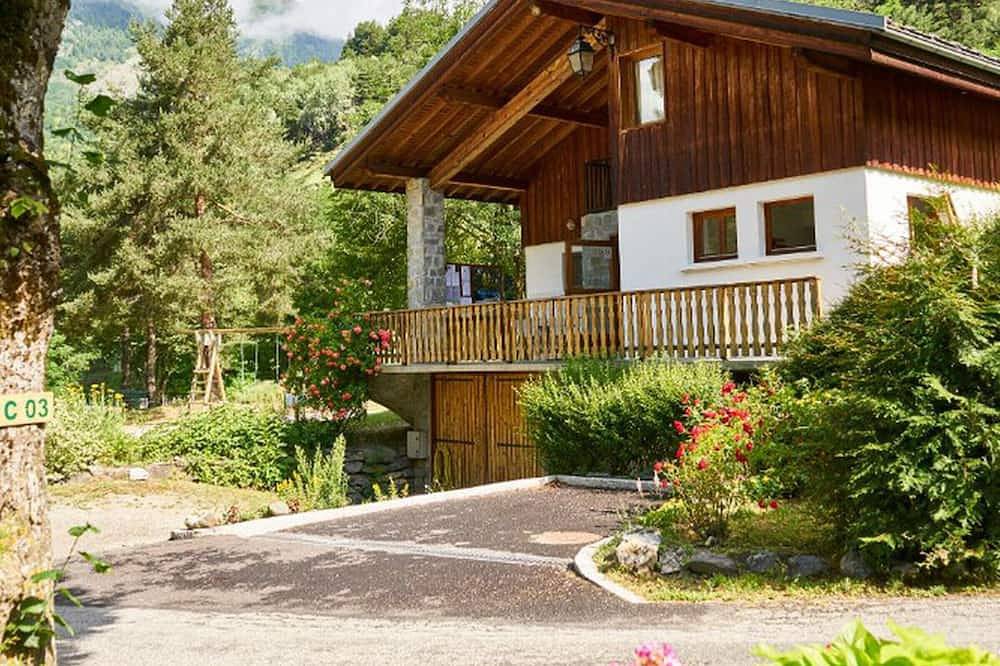 Chalet für 5 Pers mit Terrasse in Séez in Séez, Albertville und Umgebung