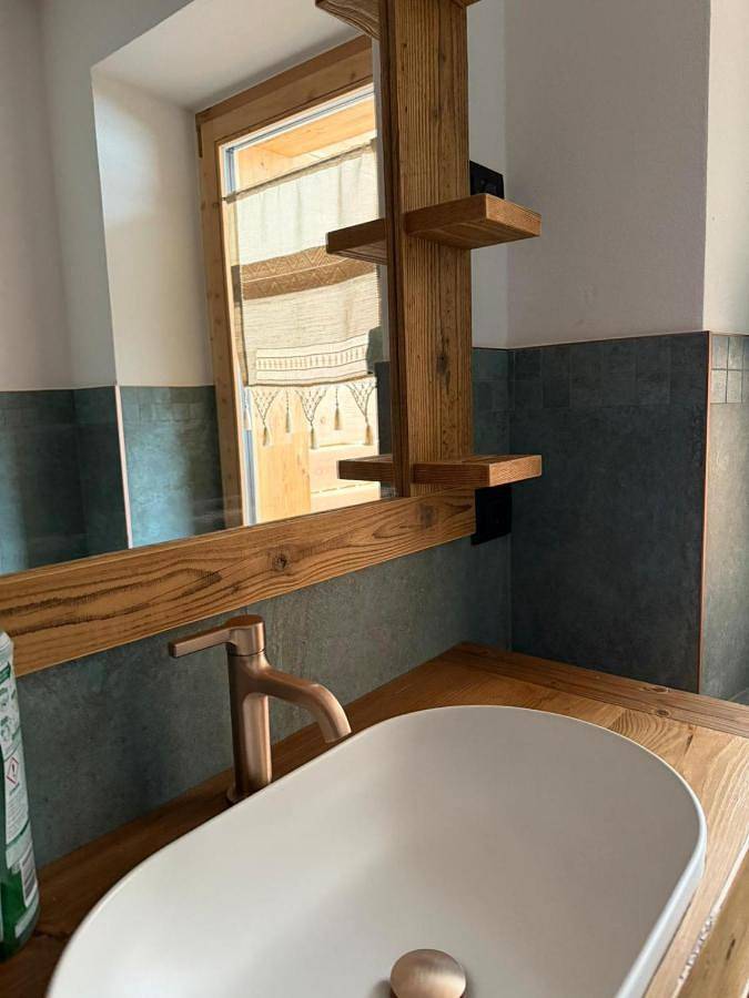 Location de vacances pour 4 personnes, avec vue et vue sur le lac ainsi que sauna et jardin dans Misurina - 4