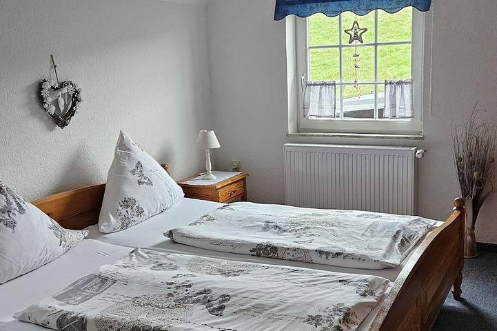 Bauernhof für 4 Personen, mit Terrasse und Garten in Wittmund - 2