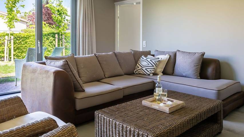 Ferienhaus für 10 Personen, mit Sauna und Pool sowie Garten in Kamperland - 2