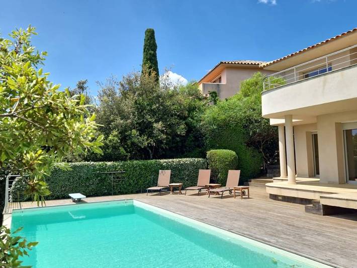 Villa pour 10 personnes, avec terrasse et jardin à Porto-Vecchio - 2