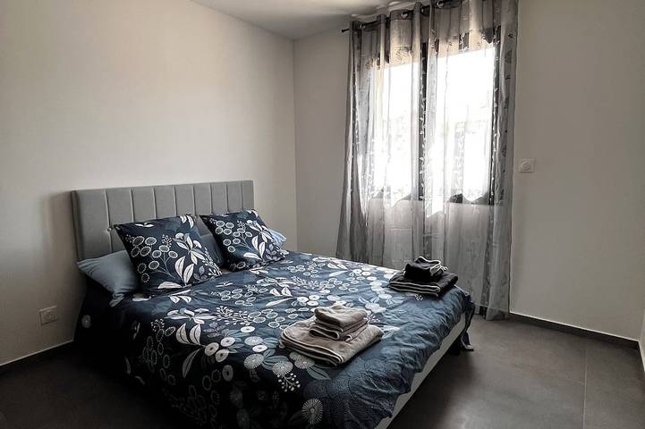 Location de vacances pour 8 personnes, animaux acceptés à Les Tourrettes - 2