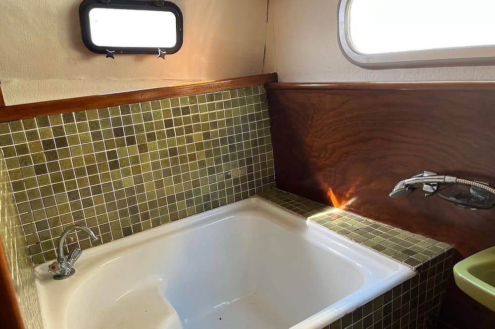 House Boat/Classic Yaght in Amsterdam-Nord, Holländische Küste