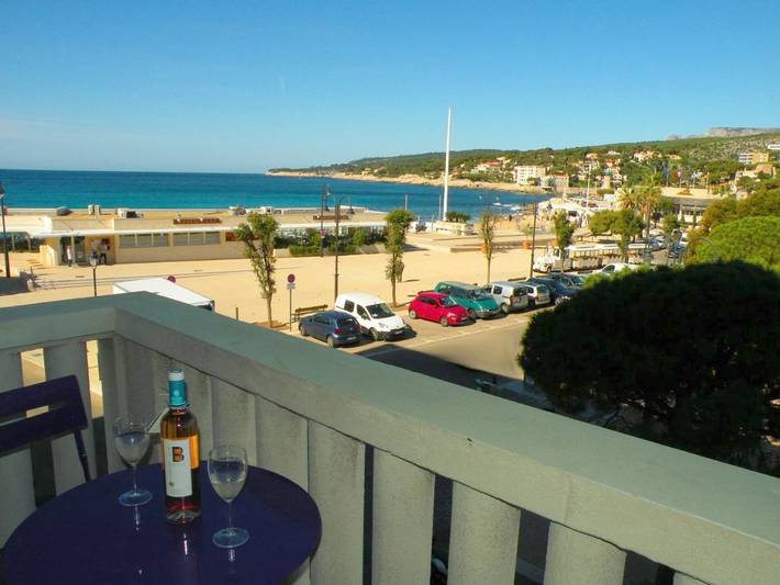 Ferienwohnung für 7 Personen, mit Terrasse und Ausblick, mit Haustier in Cassis - 2