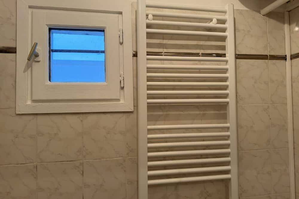 Apartamento entero, Mezzanine, 17 Rue De La Fraternite, 1St Arondisment, 2 Bedrooms in Drancy, Sena-Saint Denis