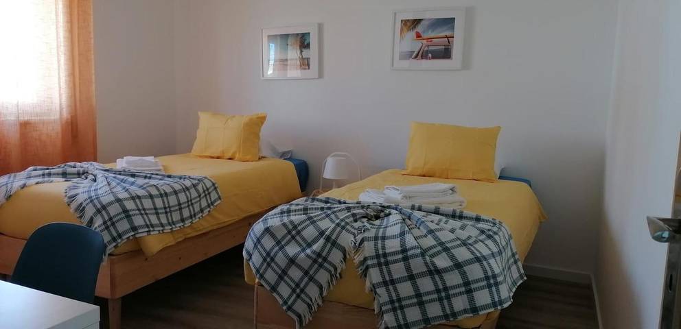 Baleal Atlantic 10 Holiday Home with Private Terrace, Wi-Fi and Air Conditioning in Baleal, Leiria District