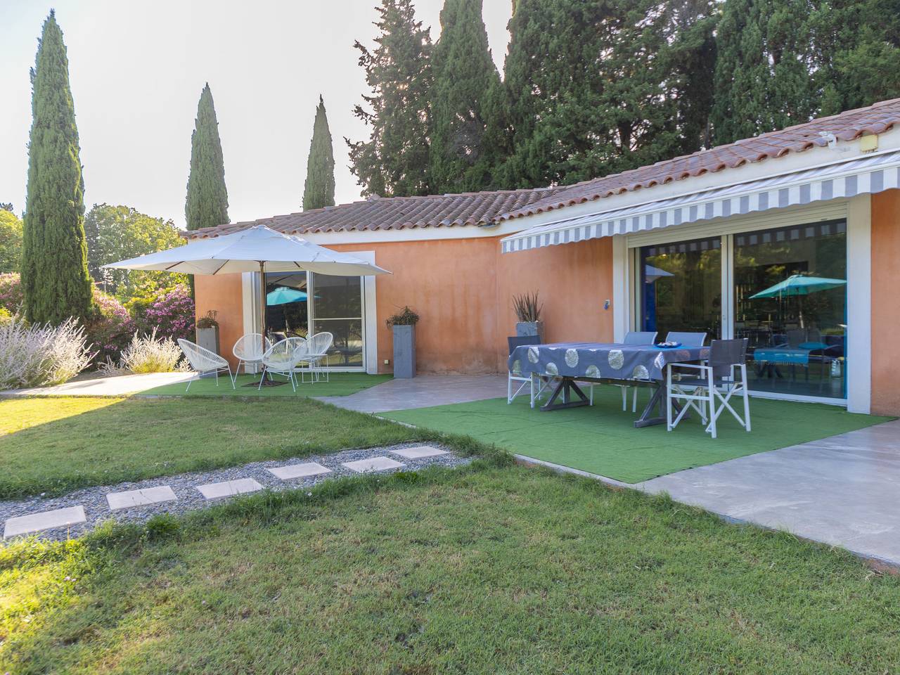 Un petit coin de paradis in Châteaurenard, Arles und Umgebung