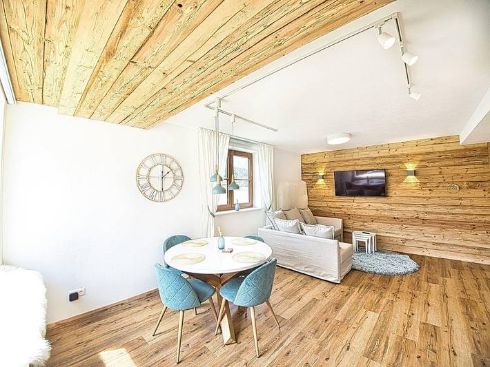 Ferienwohnung für 4 Personen, mit Terrasse und Ausblick in Bayern