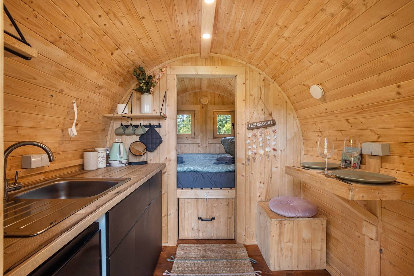 Tinyhaus 'Einzigartiges Schlaffass Am See' mit Garten in Büchen, Kreis Herzogtum Lauenburg