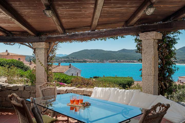 Ferienwohnung für 8 Personen, mit Balkon und Terrasse auf Sardinien - 2