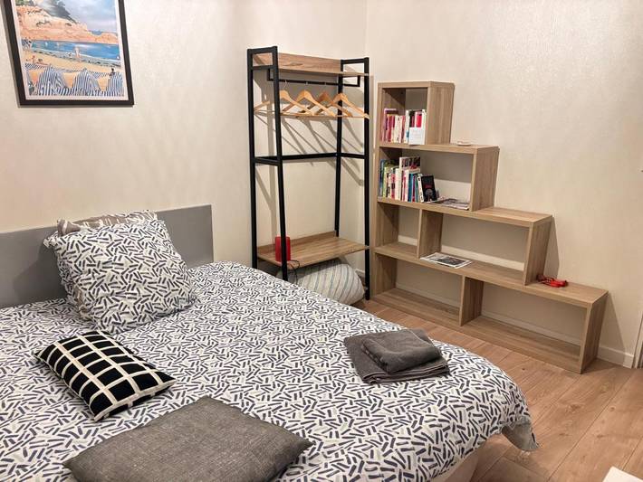 Location de vacances pour 2 personnes, avec terrasse ainsi que jardin et vue à Saint-Herblain - 3