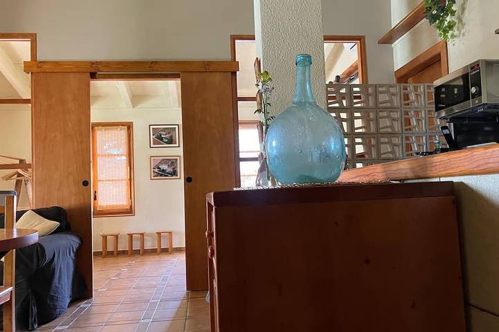 Gîte pour 4 personnes, avec terrasse et jardin dans San Martin Sarroca - 3