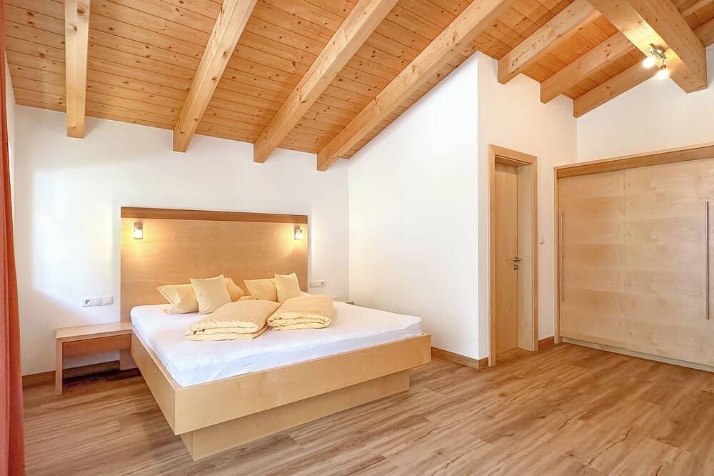 Raufkommen zum Runterkommen - Ferien auf dem Sonnenbalkon des Ötztales in Stubaier Alpen, Umhausen