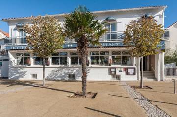 Hôtel pour 2 personnes, avec piscine et jardin, animaux acceptés dans Plage du Bureau