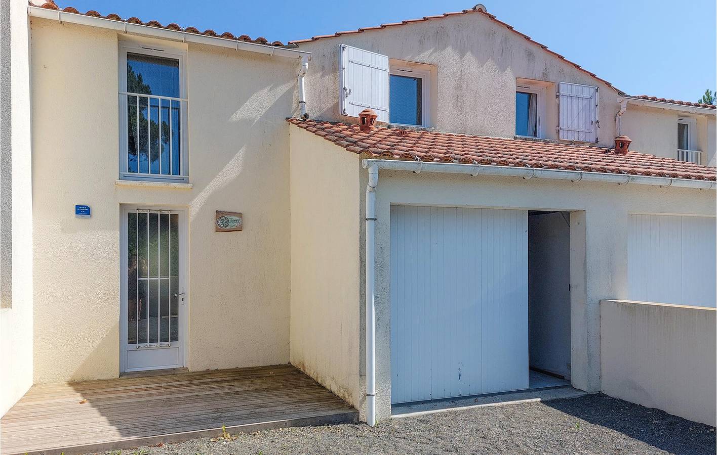 Acogedor Apartamento a 1km de la Playa con Jardín y Parking in Olonne-sur-Mer, Valle del Loira