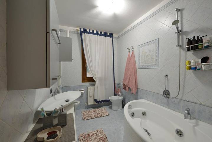 Gîte pour 4 personnes, avec vue ainsi que terrasse et jardin, animaux acceptés à Follina - 4