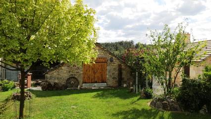 Maison De Vacances pour 4 Personnes dans Laval-du-Tarn, Gorges du Tarn, Photo 1
