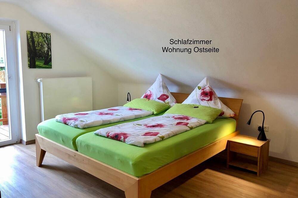Ganze Wohnung, Gemütliche 2-zimmer Whg mit Balkon/ Sonnenaufgangsseite/ 1300 m zum Bodensee in Moos, Untersee