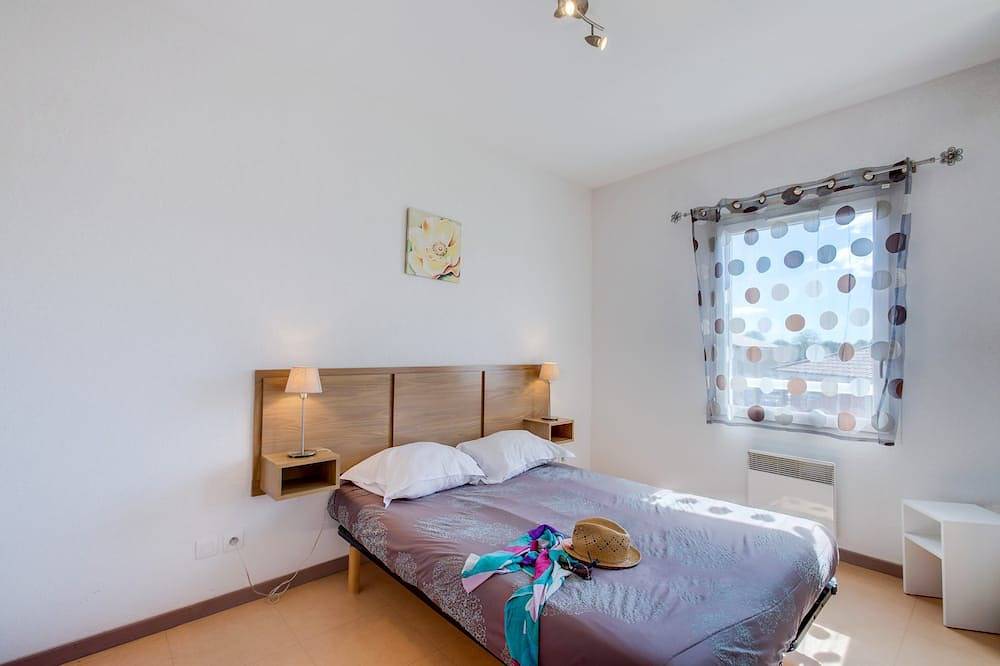 Appartement entier, Maison Cosy + Piscine Extérieure Chauffée in Colombiers, Côte d'Améthyste