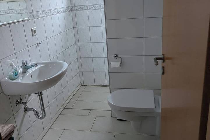 Ganze Wohnung, Ferien Montage Wohnung 2 Schlafzimimer 3 Betten in Ibbenbüren, Kreis Steinfurt