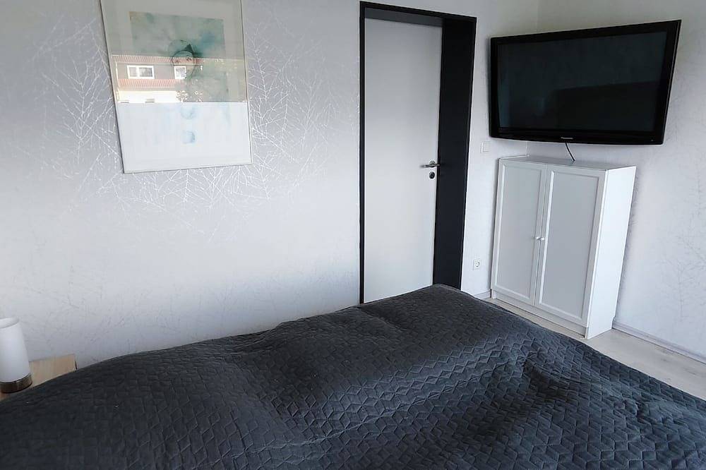 Ganze Wohnung, Hübsche Ferienwohnung für 6 Personen mit bestem Ausblick in die Landschaft in Hofgeismar, Hessisches Bergland