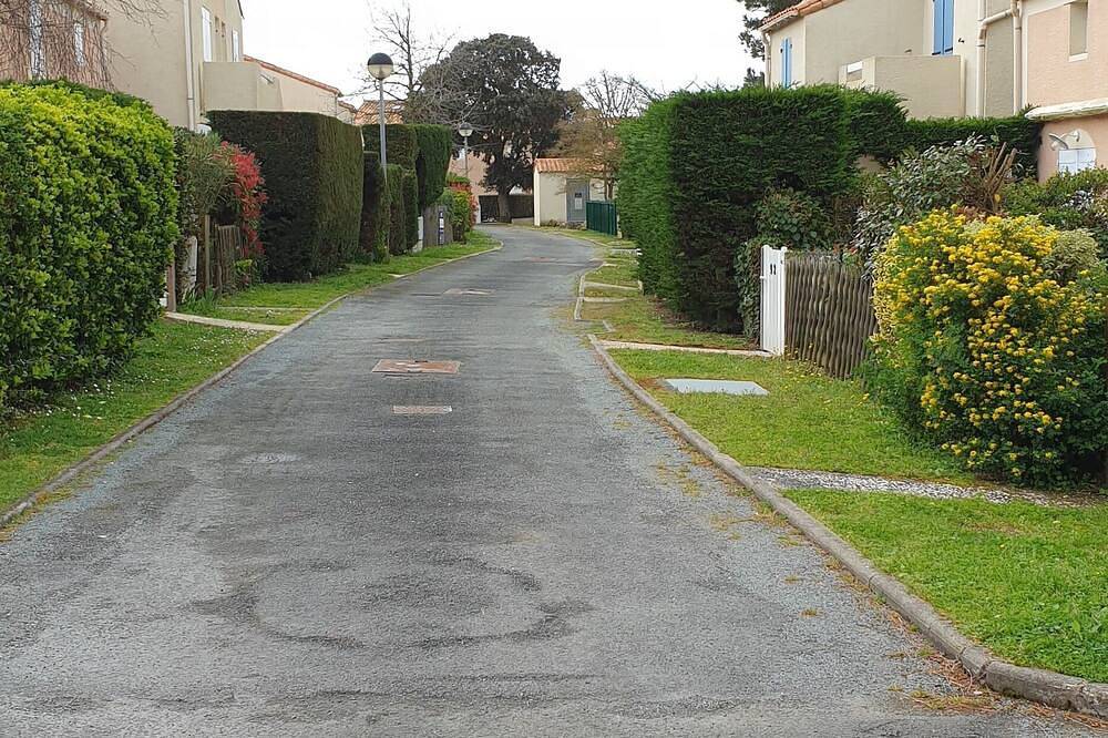Location 88 2/4 personnes 500m plage 2 Etoiles in La Remigeasse, Dolus-d'Oléron