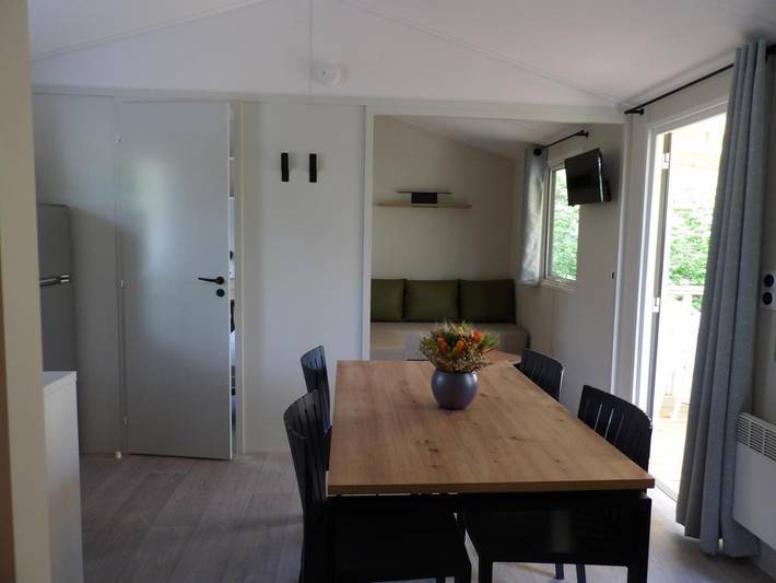 Location de vacances pour 4 personnes, avec jardin ainsi que piscine et terrasse à Limeuil - 4