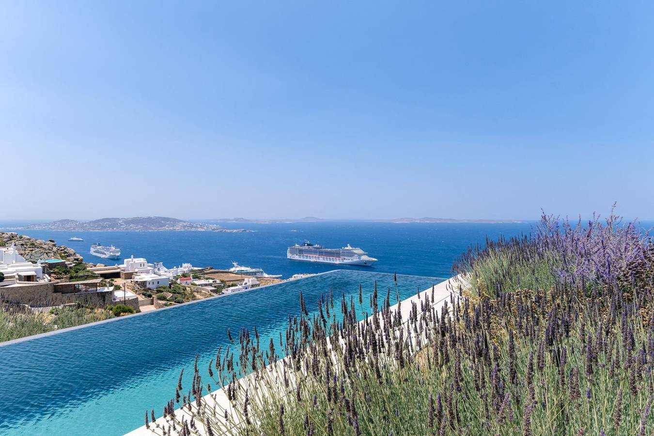 Villa Achille in Agios Stefanos, Mykonos