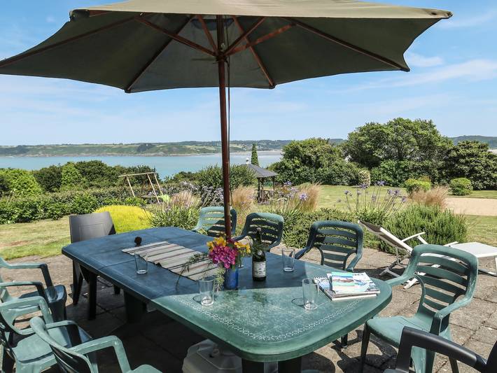 Ferienhaus mit Meerblick für 12 Personen, mit Terrasse und Garten in der Bretagne - 2