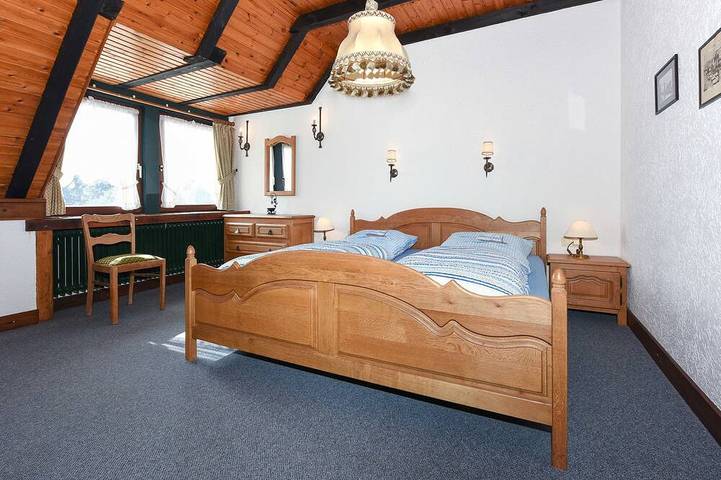 Ferienwohnung für 6 Personen, mit Terrasse und Garten in Dunum - 2