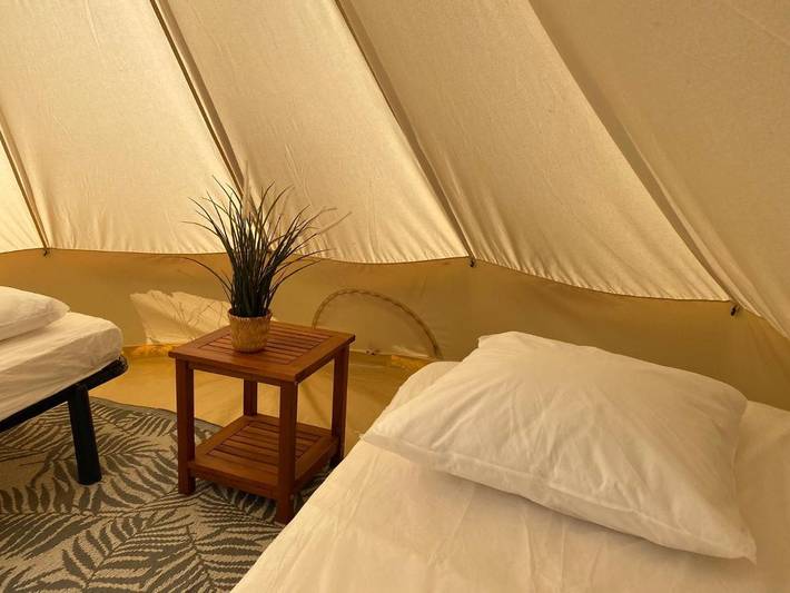 Location de vacances pour 2 personnes, avec jardin dans Plage De La Cale Lanveoc - 4