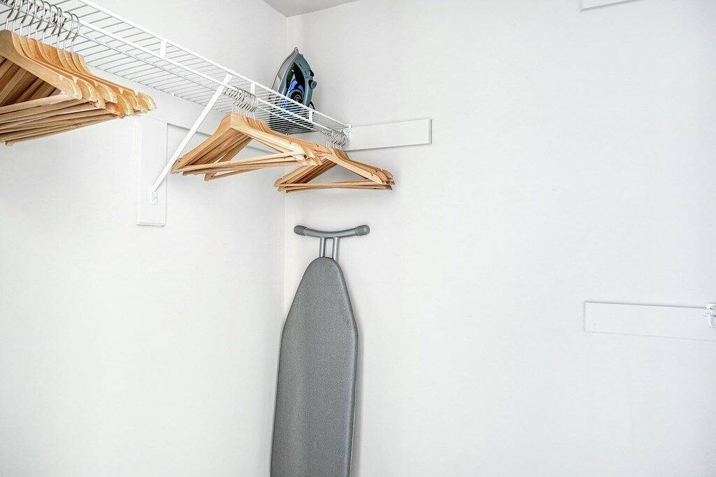 Ganze Wohnung, Upscale Clarendon 1Br w/ Gym, W/D & Doorman, walk to Metro, by Blueground in Arlington (VA), Arlington County