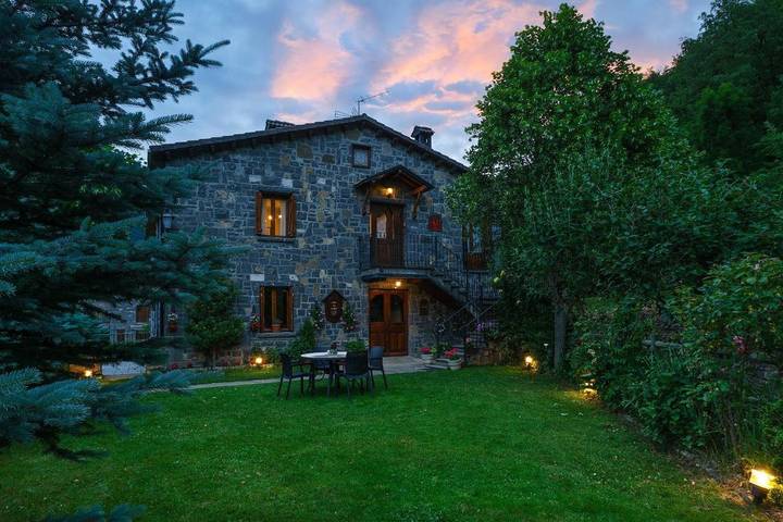 Casa rural para 4 personas, con Balcón y Terraza además de Jardín y Vistas en Provincia de Huesca - 3