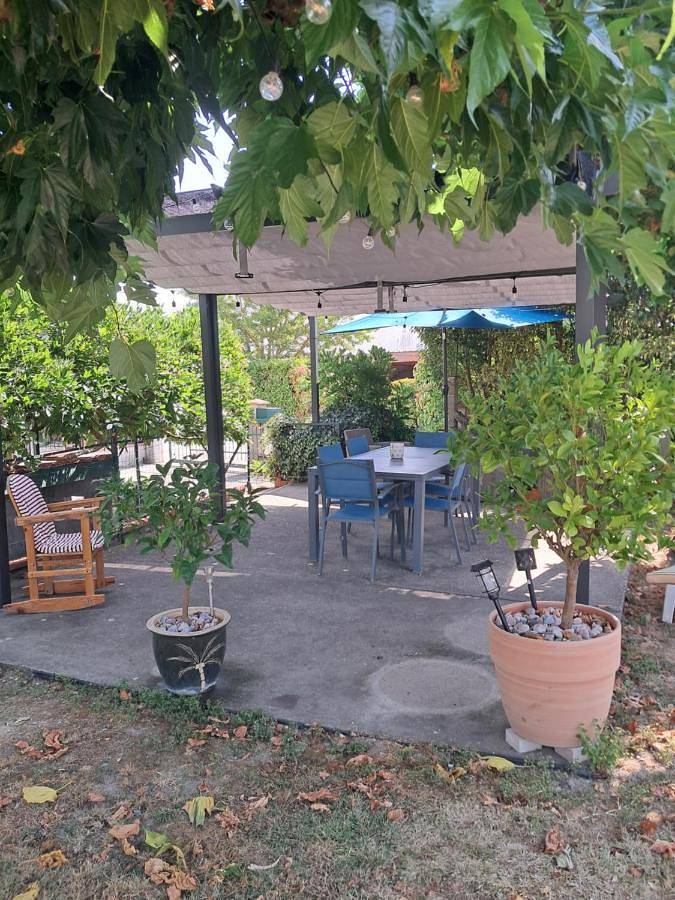 Appartement de vacances pour 4 personnes, avec Balcon et Terrasse ainsi que Jardin et Vue