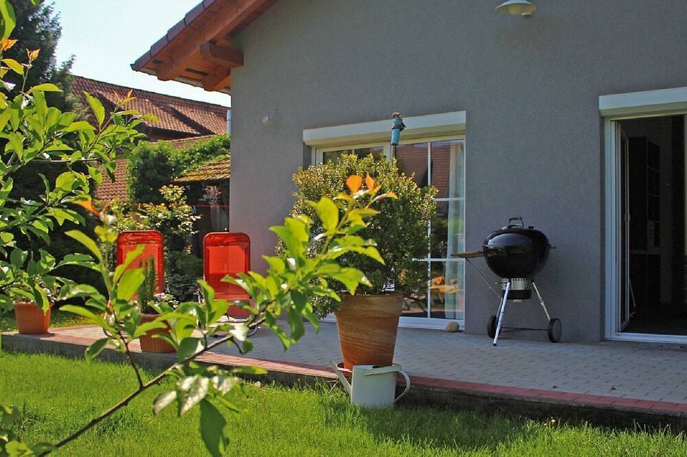 Herzlich willkommen im romantischen Leutesheim in Kehl, Mittlerer Schwarzwald