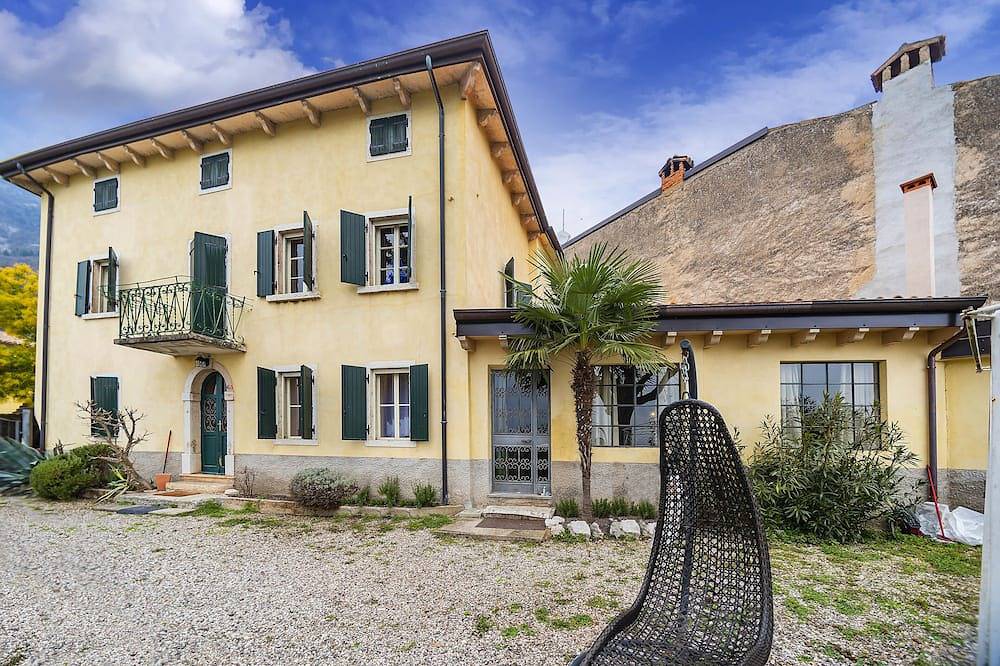Ganze Wohnung, Dimora Gaon / Casa Aureus ideale per famiglie in Caprino Veronese, Gardasee-Berge