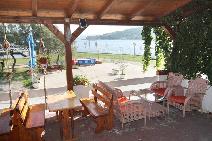 Ganze Wohnung, Studio Appartement am Strand Mrljane (Pasman) As-319-a in Nevidane, Pasman