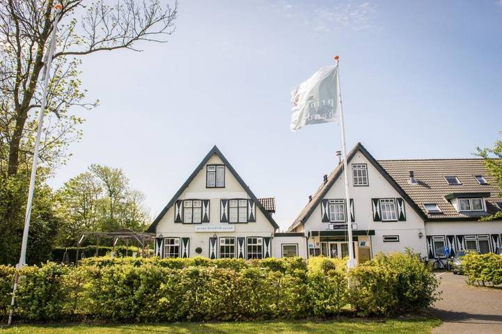 Hotel für 4 Personen, mit Terrasse und Garten auf Texel