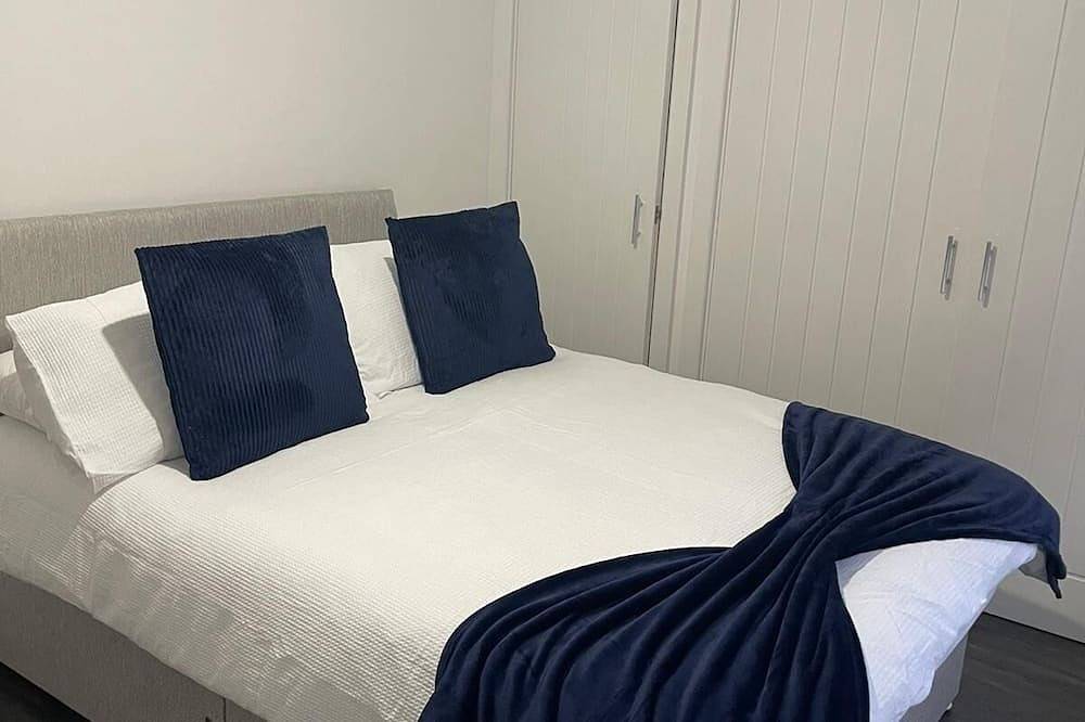 Ganze Wohnung, Cozy Ground Floor Flat in Sutton with Parking Space free and Pets Friendly in Sutton (London), London
