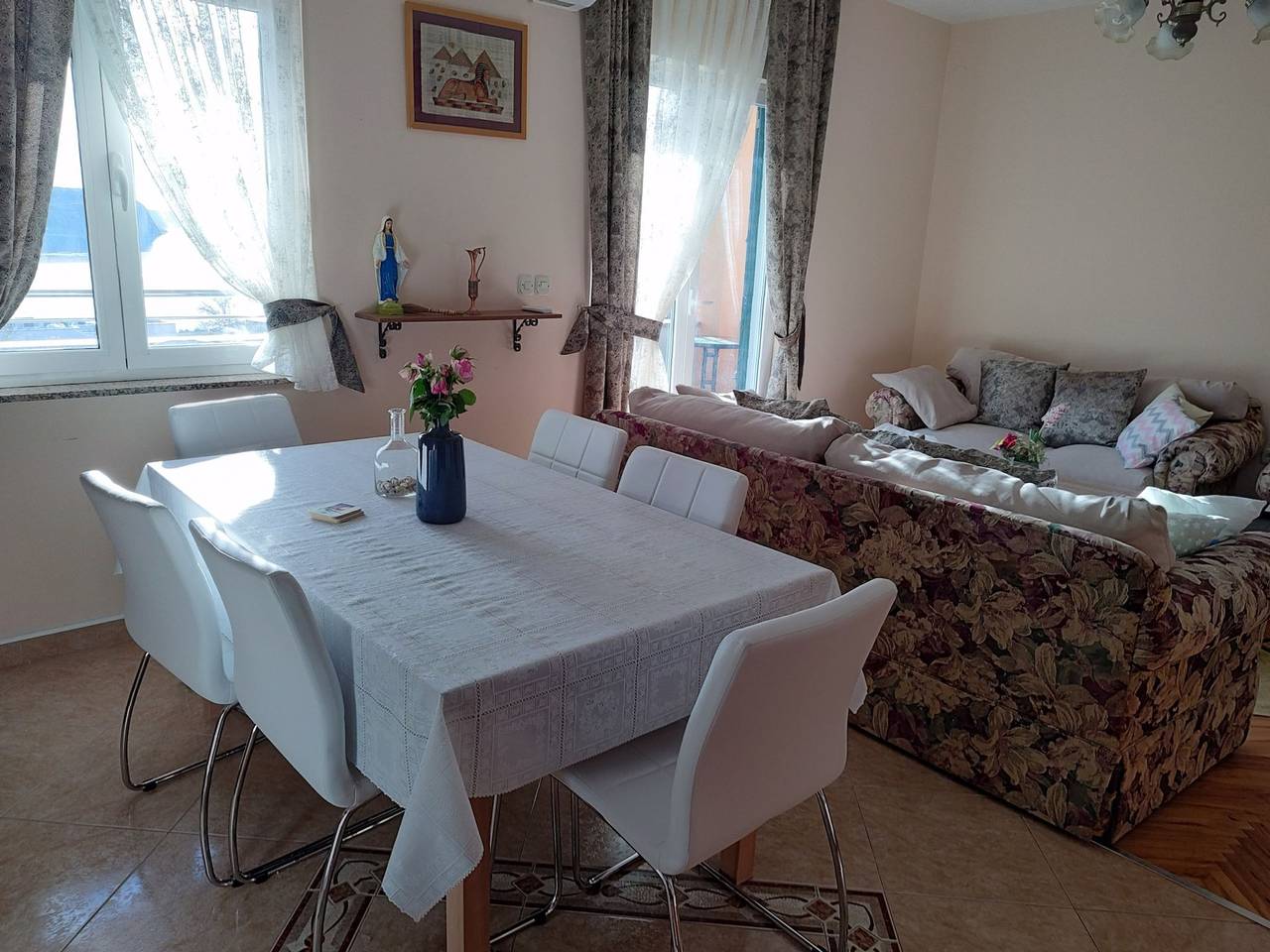 Ganze Wohnung, Apartment in Ražanac near Beach Rtina in Rtina, Zadar