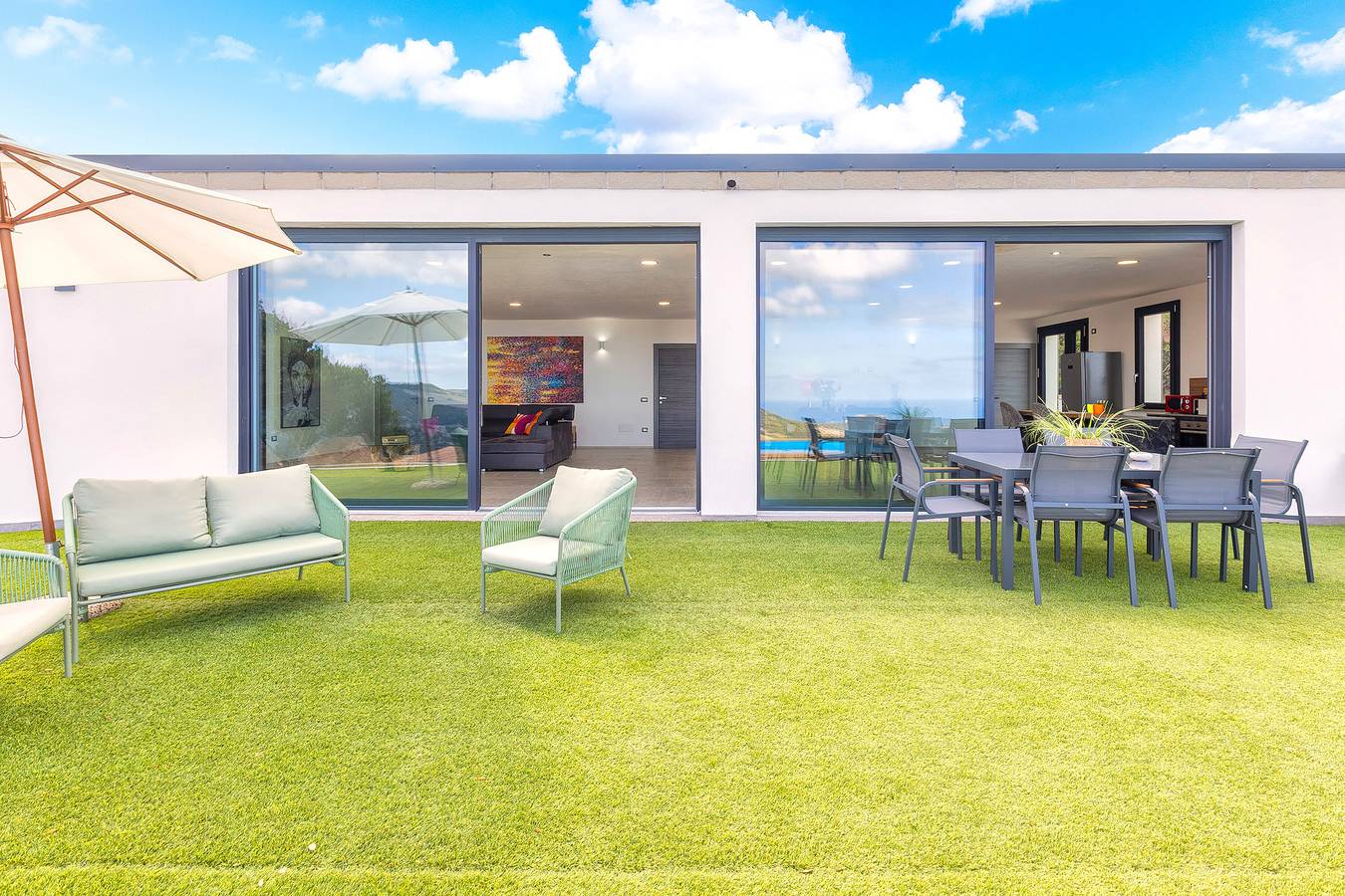 Villa 'Luxury Minni' with Sea View, Wi-Fi and Air Conditioning in Tergu, Sassari Province