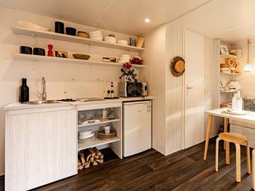 Camping für 4 Personen in Chille, Jura, Bild 3