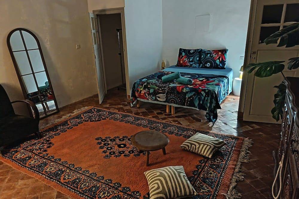 The 2 little rabbits in Luc-sur-Orbieu, Region de Narbonne