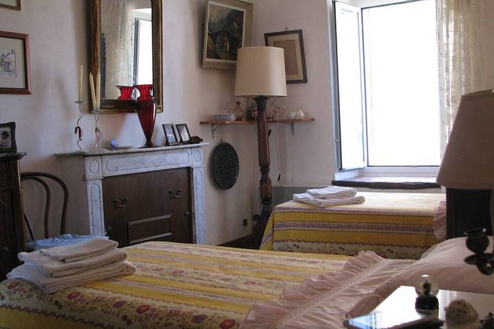 Gîte pour 4 personnes, avec terrasse dans Port d'Erbalunga - 4