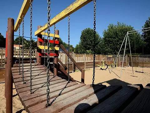 Mobilhome pour 4 Personnes in La Barre-de-Monts, Vendée